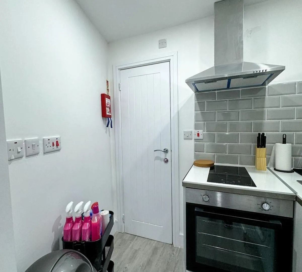 New City Centre Gem 1-Bedroom Flat With Free Parking Cardiff 0*,
