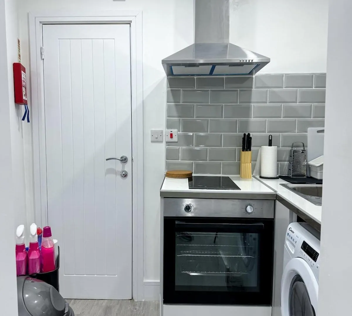 New City Centre Gem 1-Bedroom Flat With Free Parking Cardiff Apartment